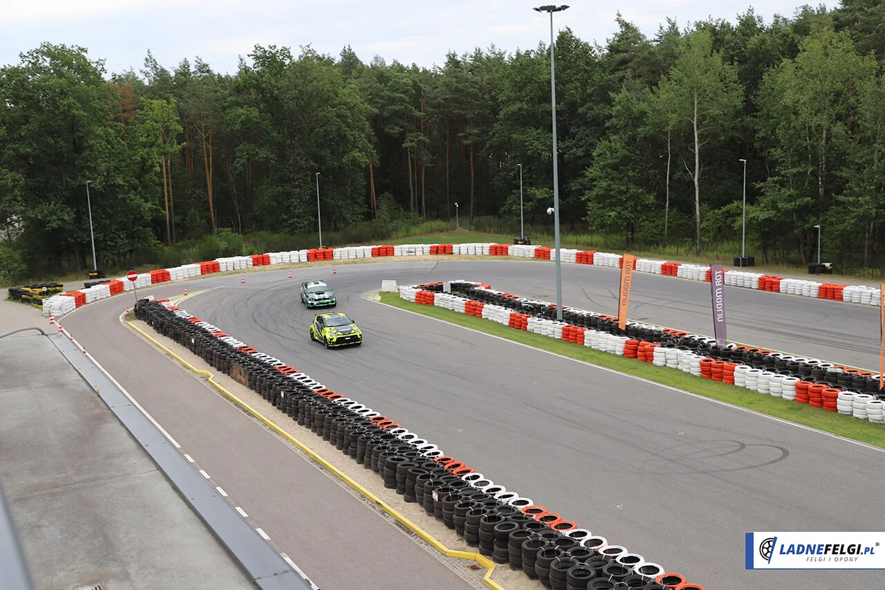 Reportage fotografico dal Modlin Circuit - LadneFelgi.pl