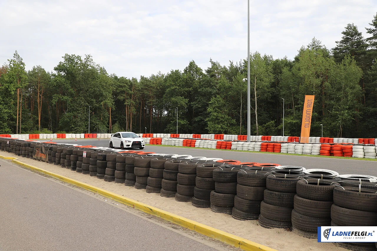 Reportage fotografico dal Modlin Circuit - LadneFelgi.pl